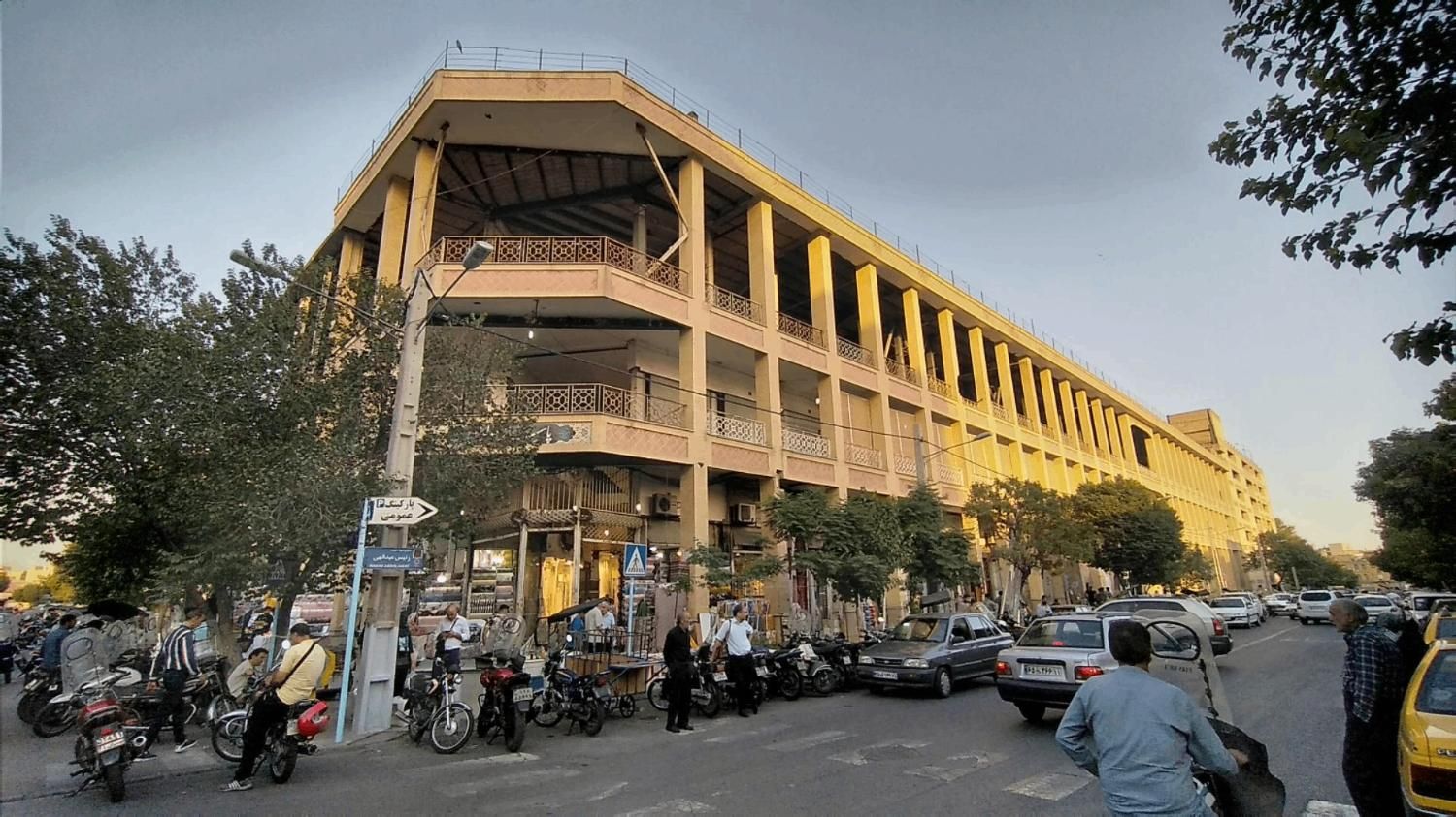 مغازه تهاتر یا فروش فوری، پاساژ روحی|فروش مغازه و غرفه|تهران, هرندی|دیوار