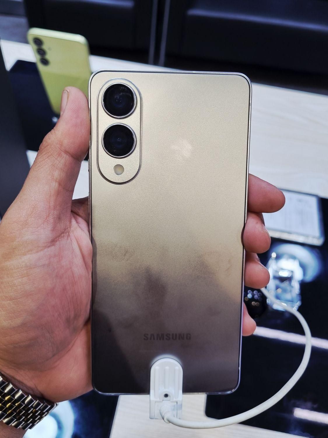 سامسونگ galaxy s25 edge با حافظهٔ ۵۱۲ گیگابایت|موبایل|تهران, شیخ هادی|دیوار