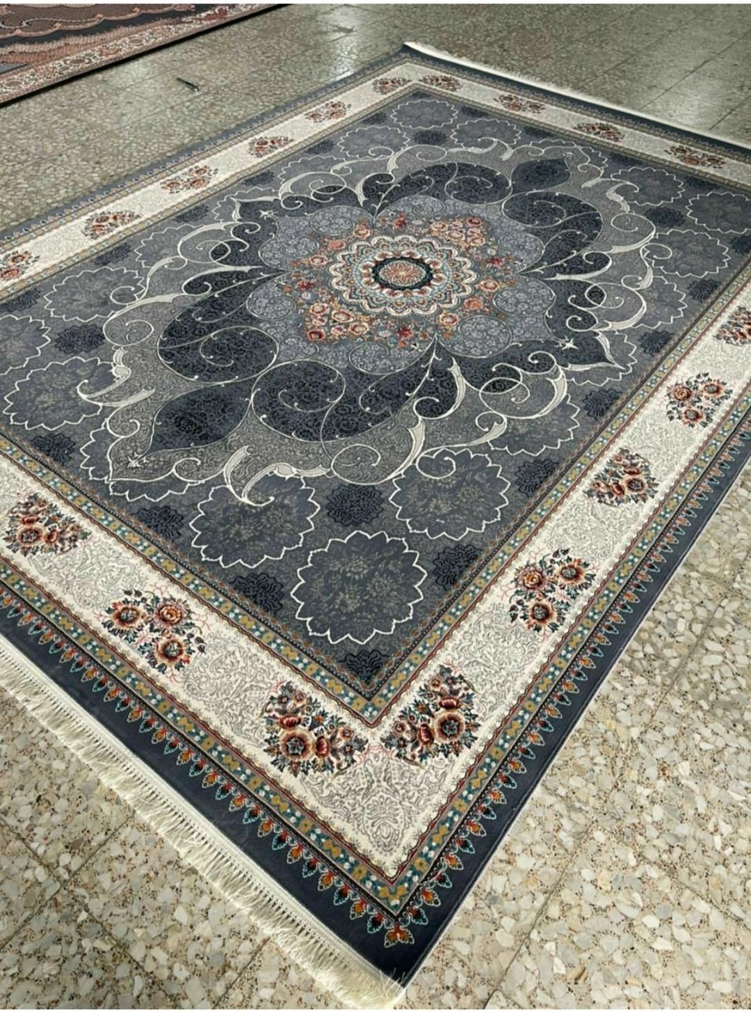 فرش ماشینی۶،۹،۱۲م کارینا دودی۷۰۰شانه تمام نخ پنبه|فرش|تبریز, |دیوار