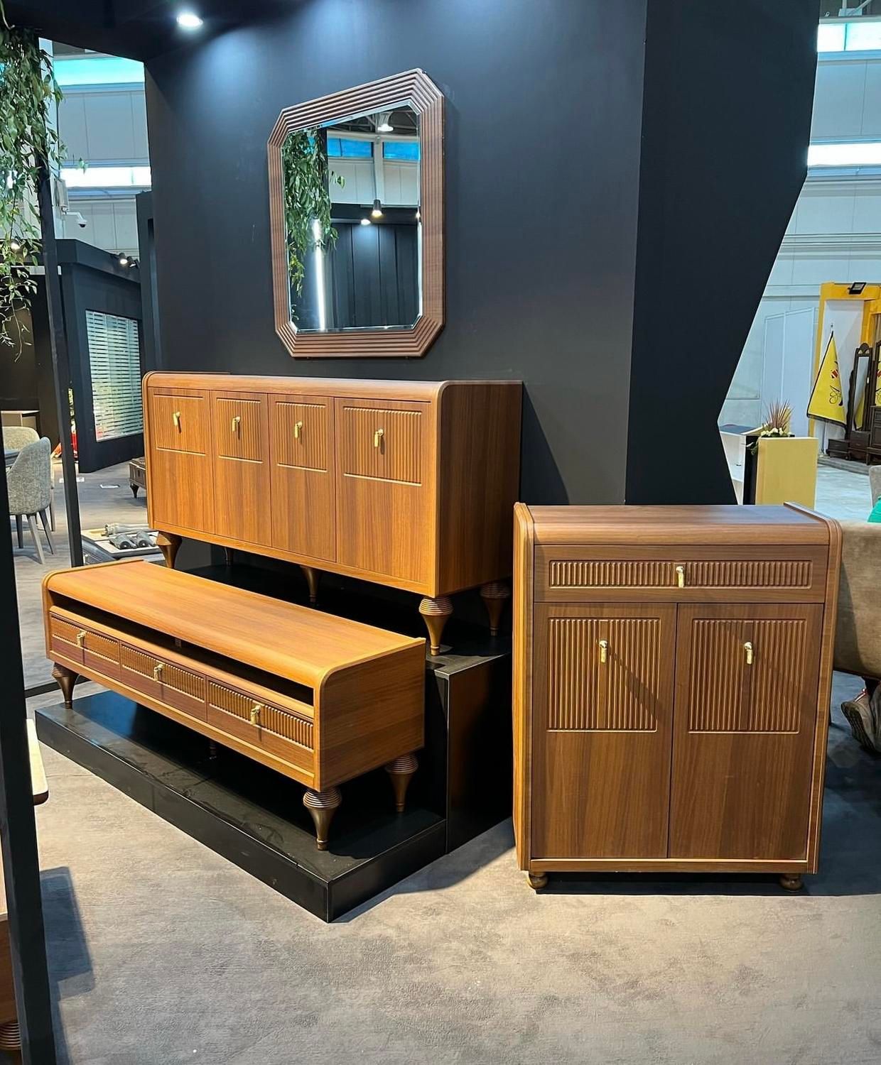 جلومبلی و عسلی در تنوعی بی نظیر در سرای شاهکار|مبلمان خانگی و میز عسلی|یزد, |دیوار