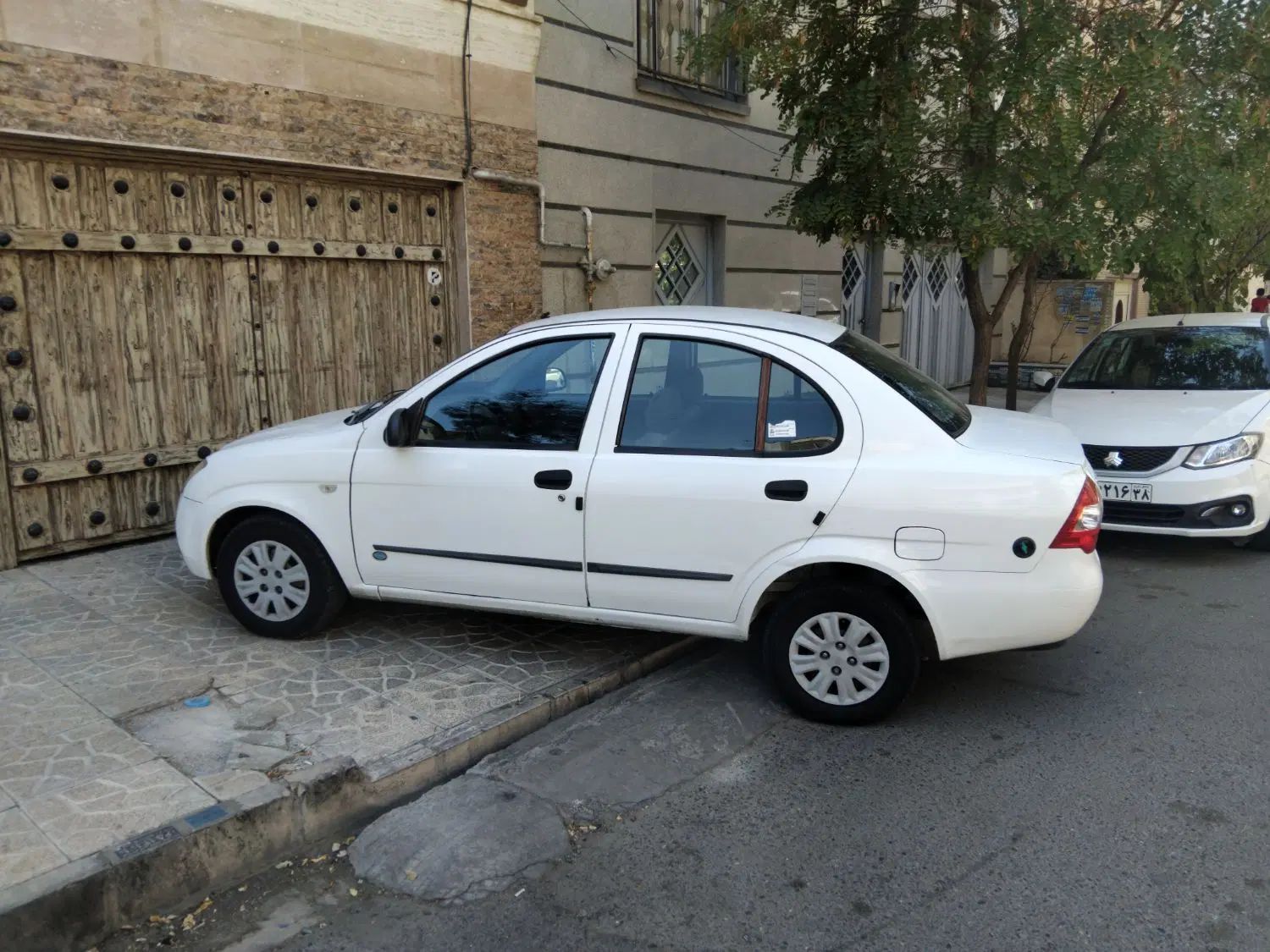 تیبا صندوق دار آخر 1395 دوگانه کارخانه|خودرو سواری و وانت|کرج, چمران|دیوار