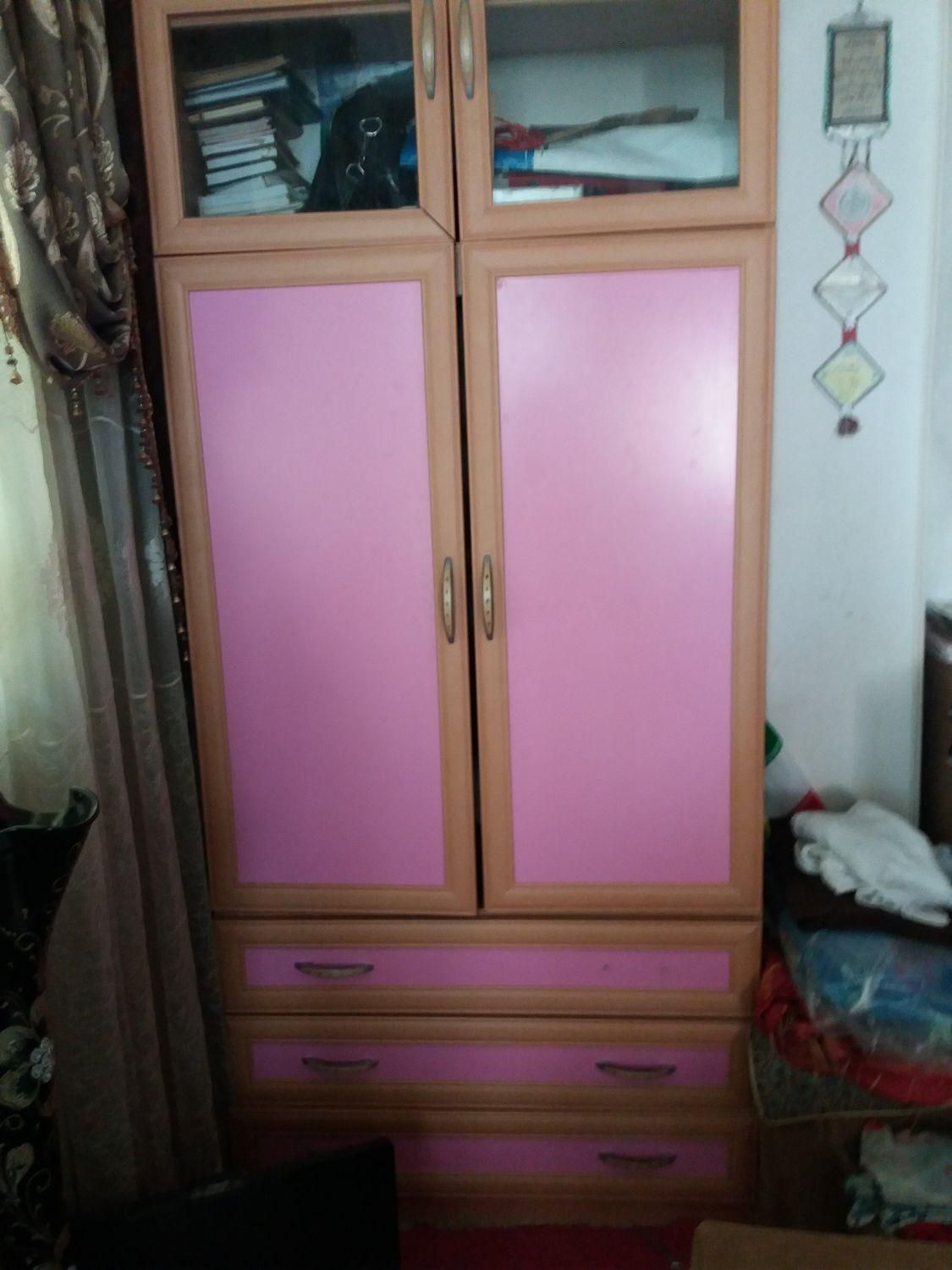 کمد لباس، رگال جادار و کشوهای بزرگ|جاکفشی، کمد، دراور|فردیس, منظریه|دیوار