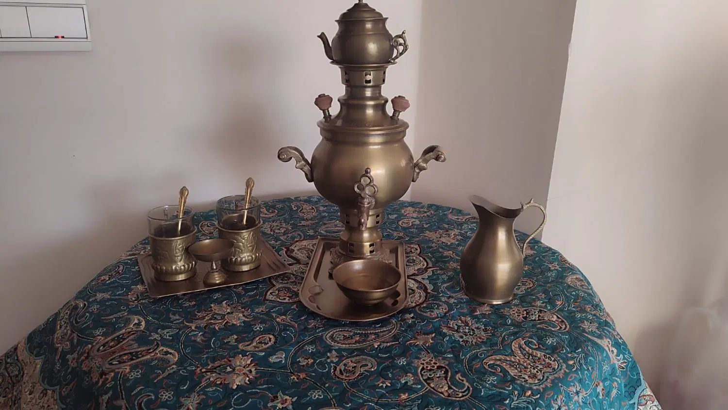 سماور آتیشی برنجی ( سرویس کامل)|کلکسیون اشیاء عتیقه|اصفهان, خواجو|دیوار