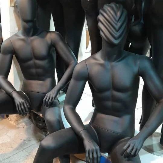 بورس انواع مانکن|فروشگاه و مغازه|مشهد, هفده شهریور|دیوار