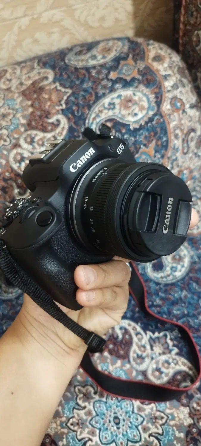 canone R100|دوربین عکاسی و فیلم‌برداری|کرج, حسین آباد (اکبر آباد)|دیوار