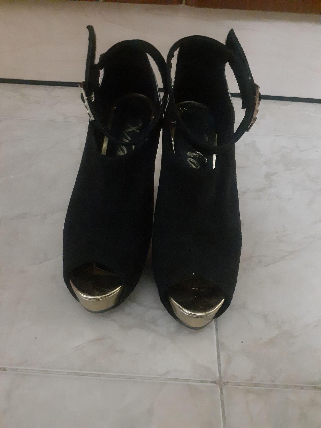 صندل وکفش مجلسی|کیف، کفش، کمربند|بروجن, |دیوار