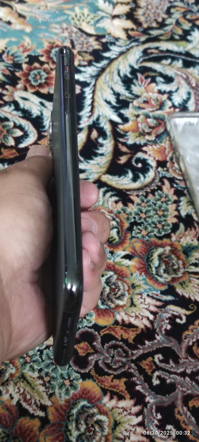 i phone 11 pro max 256|موبایل|مشهد, هفده شهریور|دیوار
