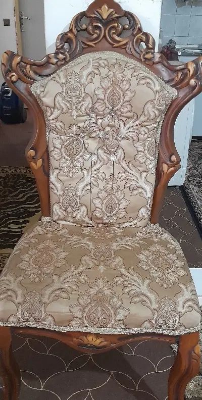 مبل ۹ نفره سلطنتی|مبلمان خانگی و میز عسلی|رشت, فرزانه|دیوار