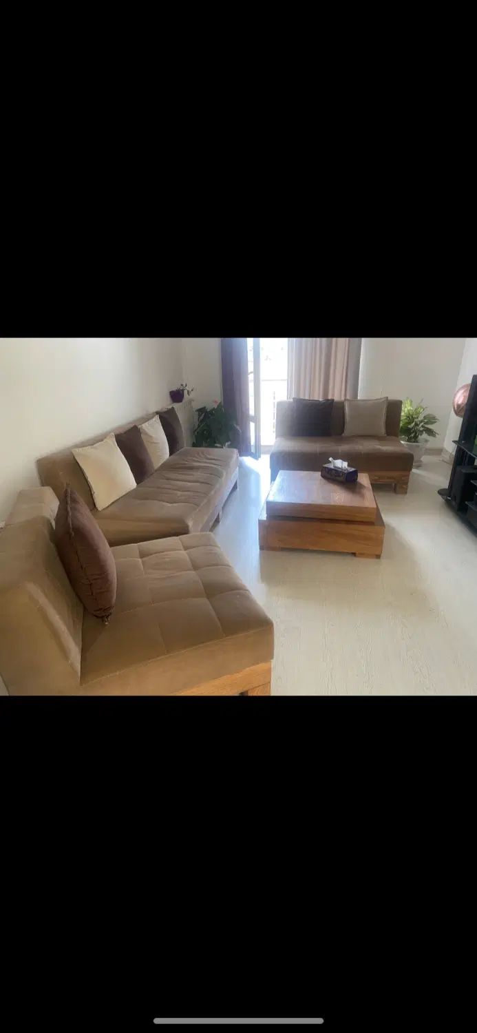میل راحتی کارکرده ۶ نفره با میز جلو|مبلمان خانگی و میز عسلی|تهران, حسین‌آباد|دیوار
