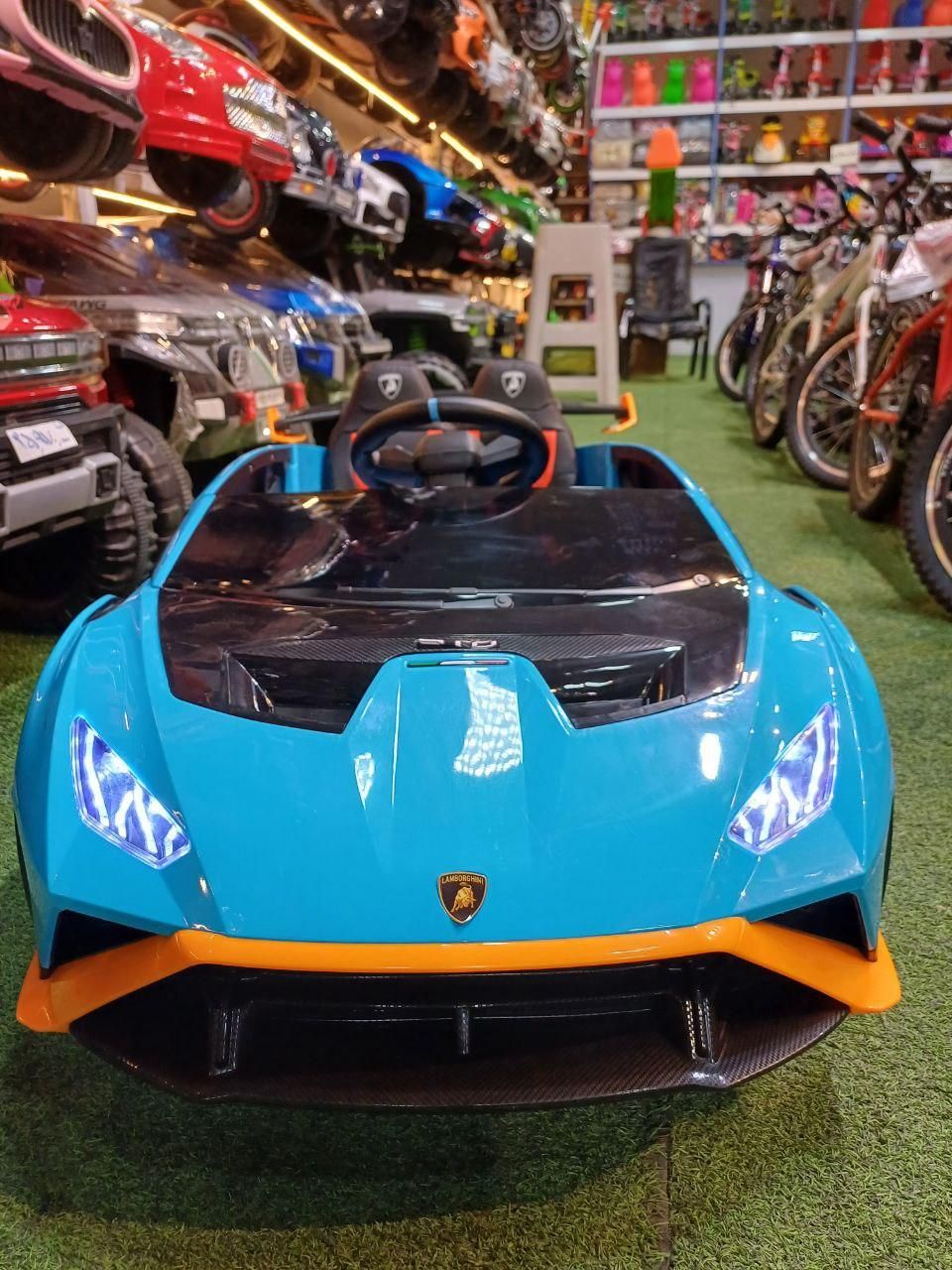 ماشین شارژی lamborginiدریفت دار لاستیک اسفنج|اسباب‌بازی بچه|مشهد, توس (بلوار توس)|دیوار