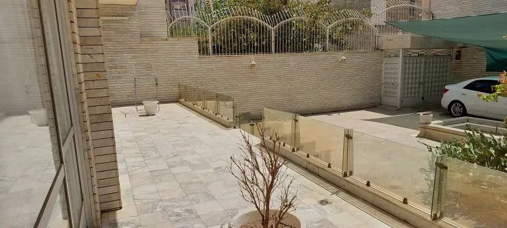 ویلایی ۴۲۵ متری رو پا تمیز باب زندگی محدوده رشحه|فروش خانه و ویلا|اصفهان, مفتح|دیوار
