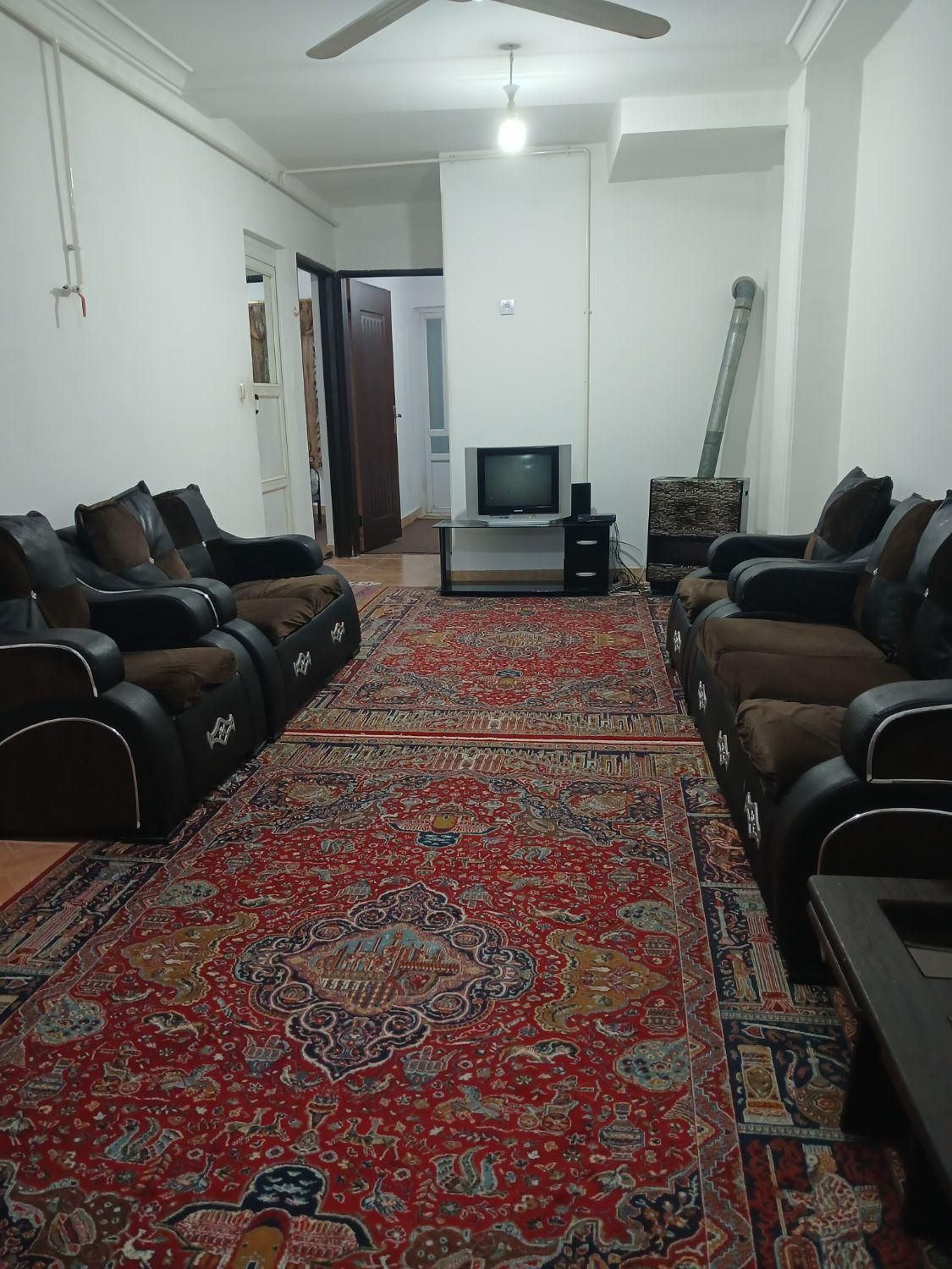 اجاره روزانه وماهانه سوییت تمیز  ۷۰ متری هلال احمر|اجارهٔ کوتاه‌مدت آپارتمان و سوئیت|رشت, کوی امام رضا|دیوار