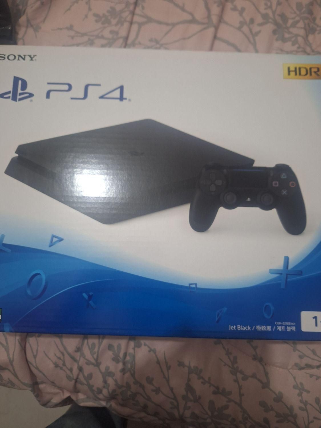 ۲تا کارتن ps4|کنسول، بازی ویدئویی و آنلاین|تهران, باغ فیض|دیوار