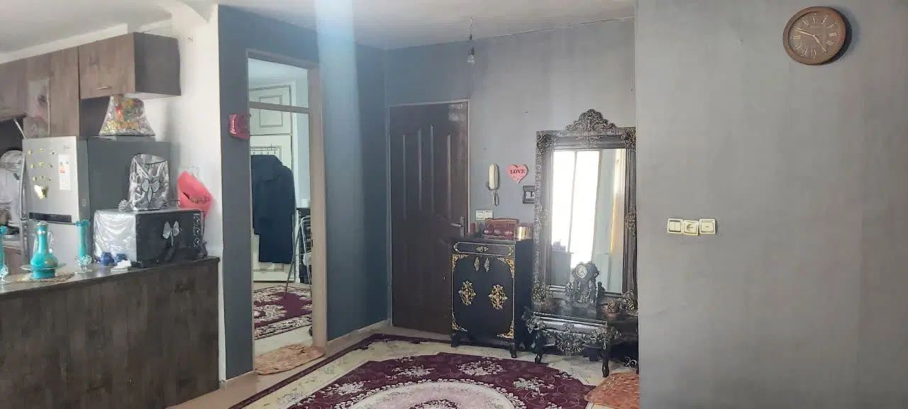 60 متر  خ نسترن حسن آباد|فروش آپارتمان|کرج, شهرک امام رضا (ع)|دیوار