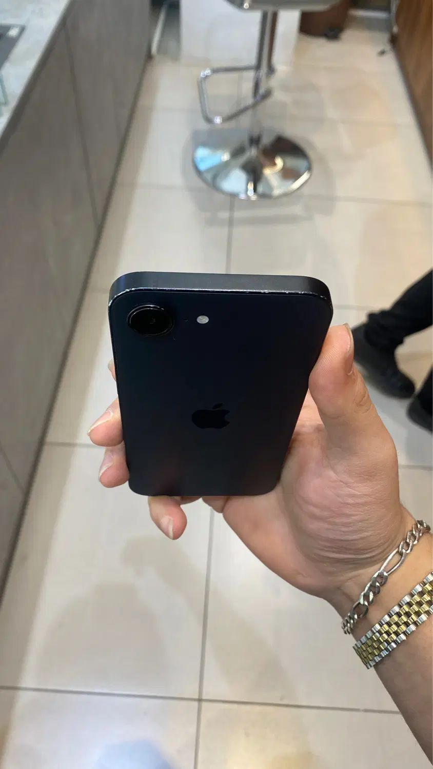iPhone 16e  black  256 100%|موبایل|تهران, امانیه|دیوار