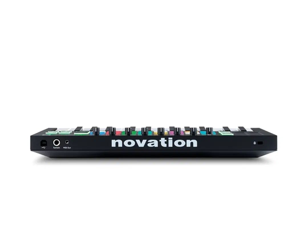 میدی کنترلر midi controler novation mk3|پیانو، کیبورد، آکاردئون|اصفهان, بهارستان|دیوار
