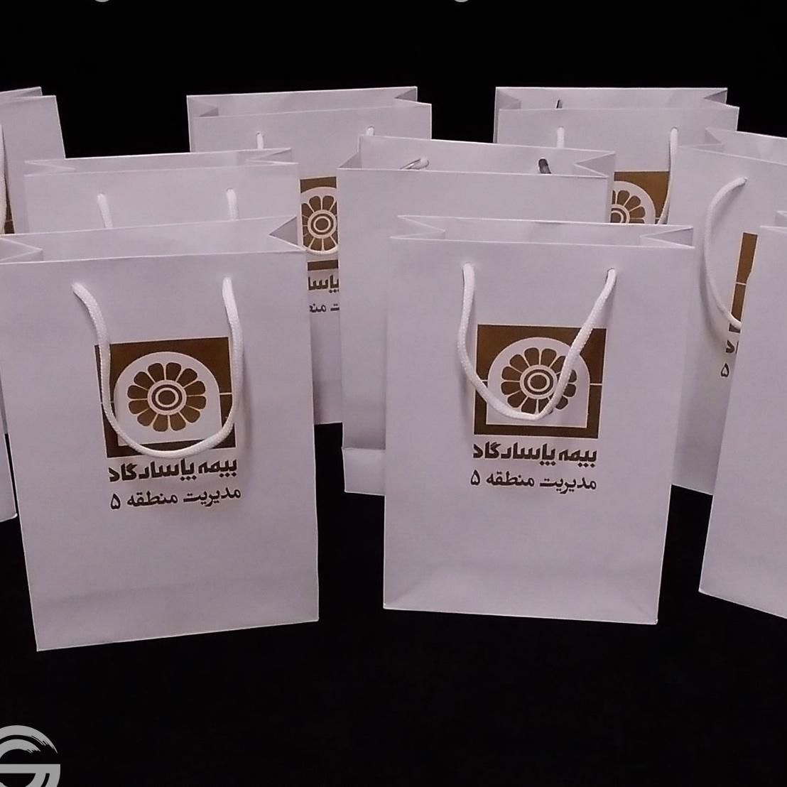 بگ شاپ مقوایی|دفتر کار|شیراز, زند|دیوار