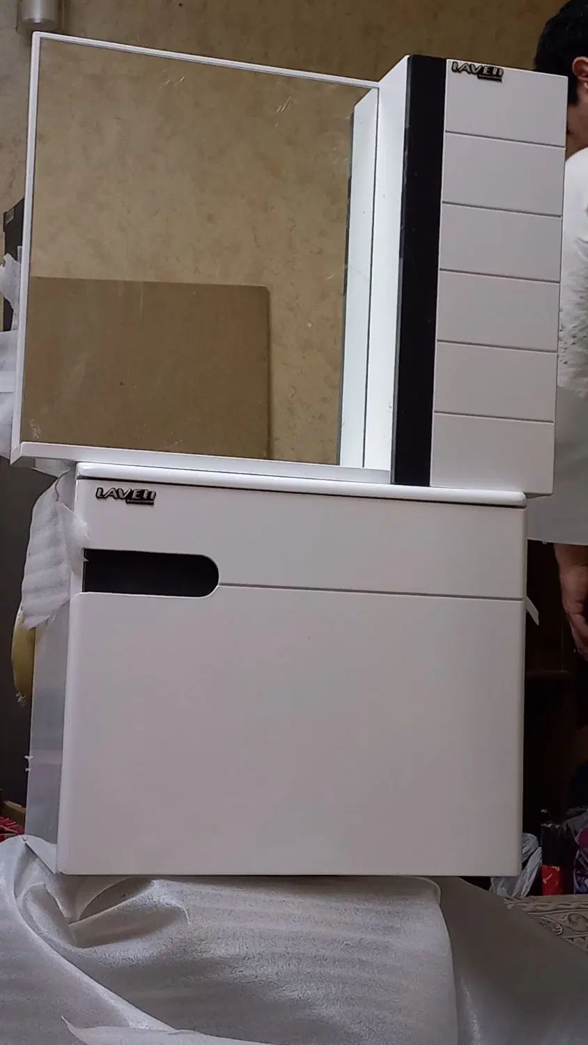 روشویی گلسار، با کابینت ضد آب با اینه کشویی|لوازم سرویس بهداشتی|کرج, گوهردشت|دیوار