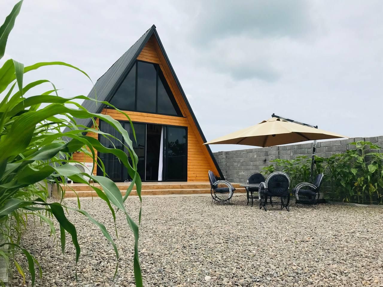 اجاره روزانه/ویلا سویسی مدرن|اجارهٔ کوتاهمدت ویلا و باغ|لاهیجان, لیالستان|دیوار