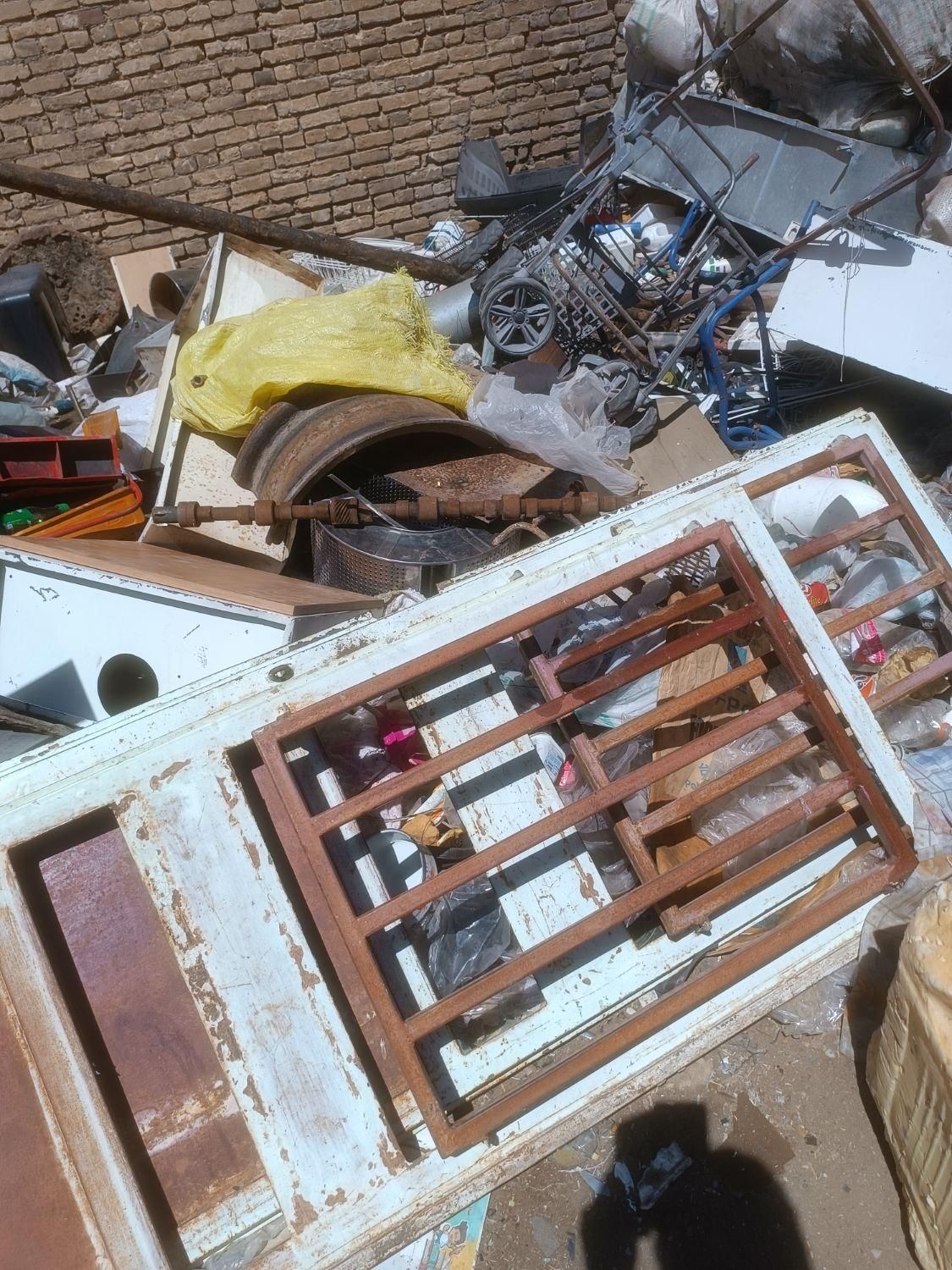 خرید ضایعات حمل نقل رایگان|عمدهفروشی|سبزوار, شهدا|دیوار