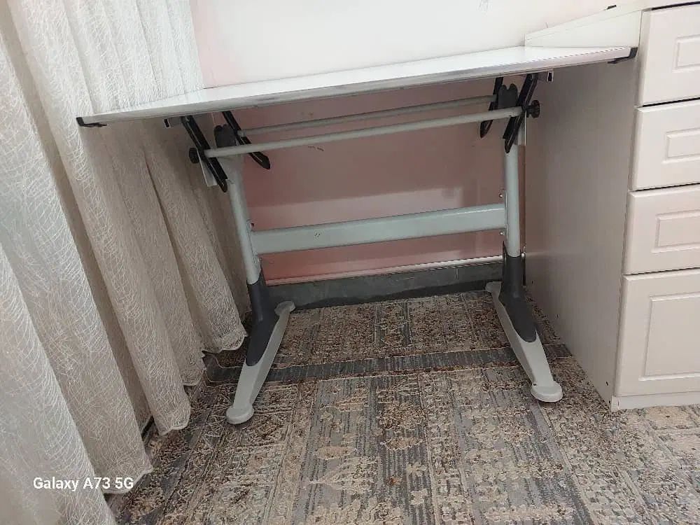 میز طراحی میز مهندسی در حدنو ۳۲۰۰ زیر قیمت اصلی|میز تحریر و کامپیوتر|تهران, شهرک ولیعصر شمالی|دیوار
