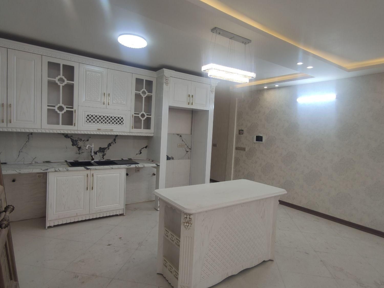 آپارتمان ۱۳۰ متر پارکینگ آسانسور|فروش آپارتمان|مشهد, یاس|دیوار