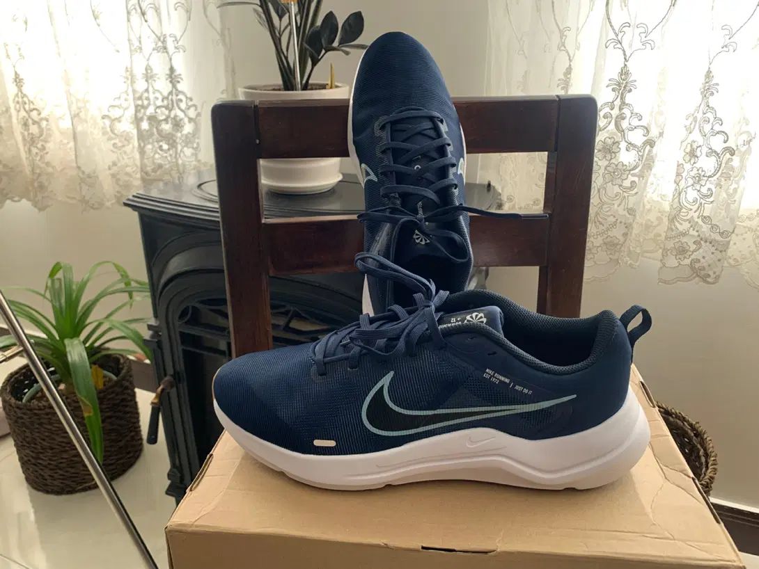 کتانی رانینگ نایک nike اورجینال|کیف، کفش، کمربند|تهران, توحید|دیوار