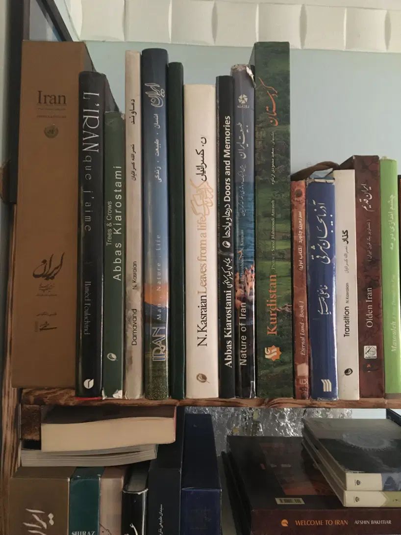تعدادی کتاب نفیس عکس و تاریخ و ایران زمین|کتاب و مجله ادبی|کرج, فاز ۱ مهرشهر|دیوار