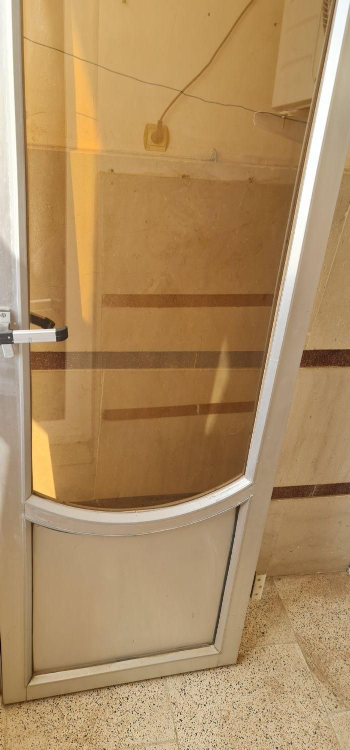 درب آلومینیومی جنس عالی|مصالح و تجهیزات ساختمان|قم, هنرستان|دیوار