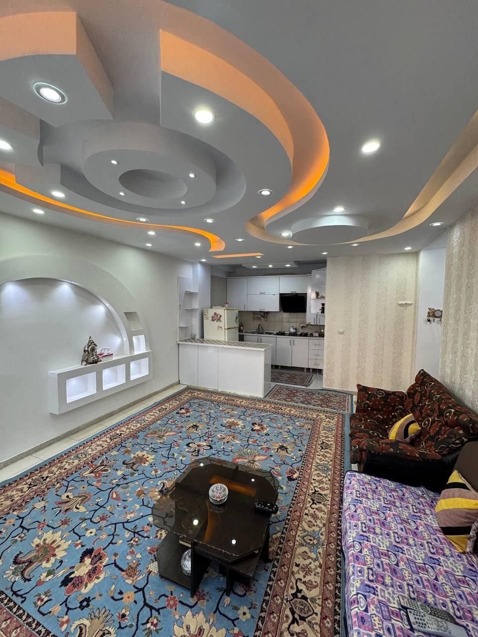 ۹۵متر ادیبستان پرند با نگهبانی ۲۴ساعته|فروش آپارتمان|پرند, فاز ۶|دیوار