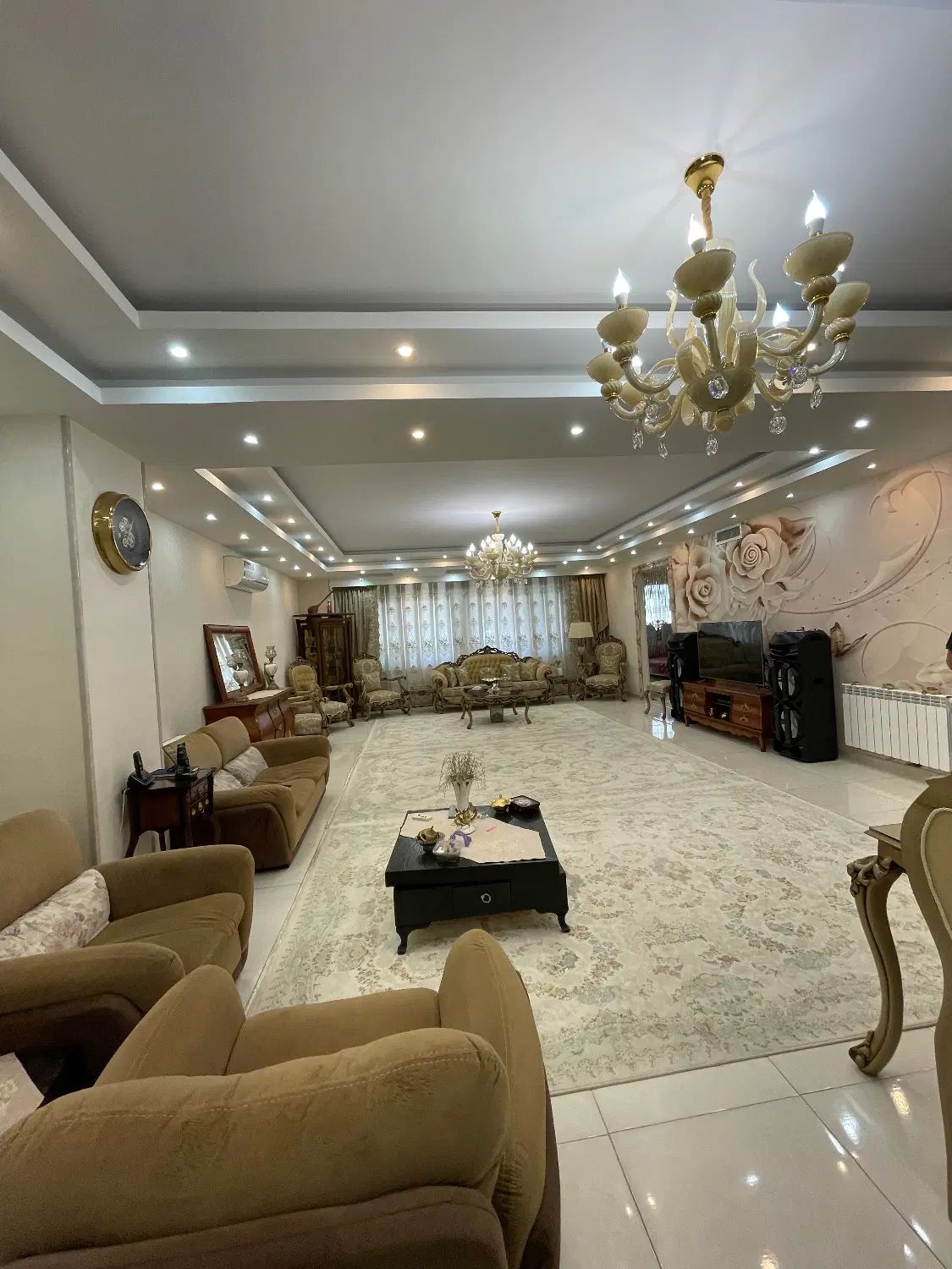 ۱۸۳ متری طبقه ۴ روبه نما فول امکانات بهار غربی|اجارهٔ آپارتمان|کرج, گلشهر|دیوار