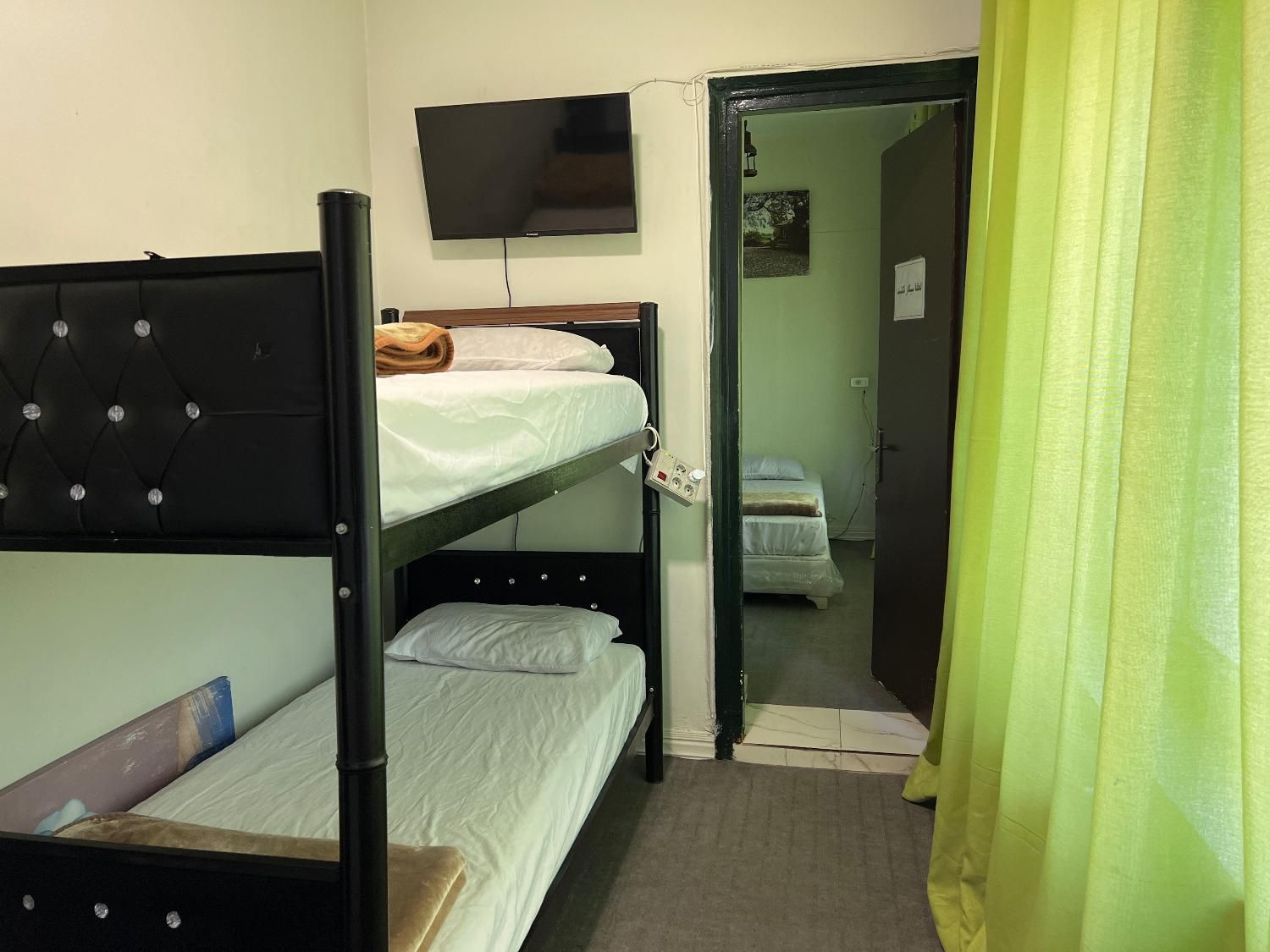 اجاره سویت /مرکز شهر/نزدیک بیمارستان امام خمینی|اجارهٔ کوتاه‌مدت آپارتمان و سوئیت|تهران, میدان ولیعصر|دیوار