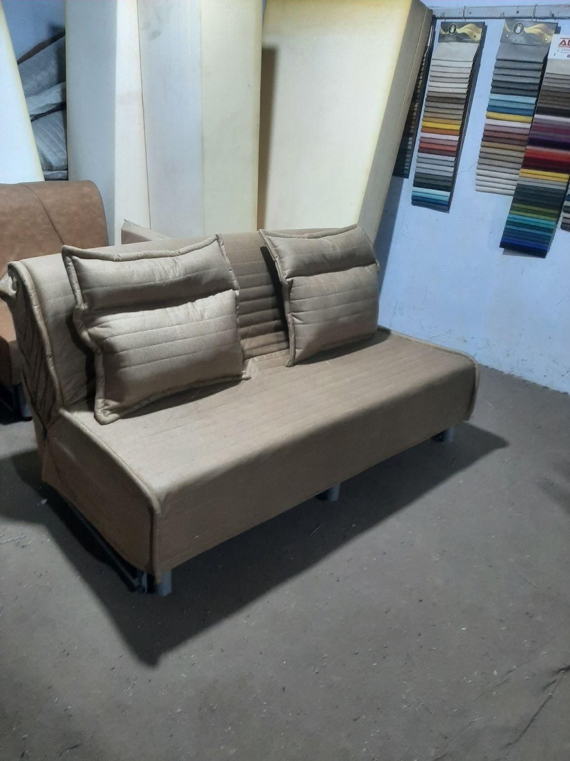 تختخوابشو مبل تختخواب شو تاشو عرض۱۶۵تخت خواب شو|مبلمان خانگی و میز عسلی|تهران, آذری|دیوار