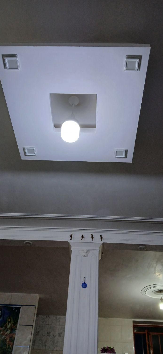 گچکاری و لکه گیری ساختمان ب همرا ابزار|خدمات پیشه و مهارت|نهاوند, |دیوار