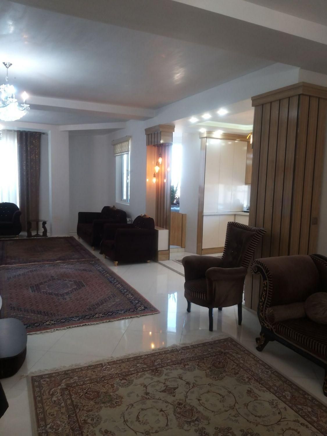 آپارتمان ۱۴۳ متری / شهرک نادری /فول|فروش آپارتمان|اردبیل, |دیوار