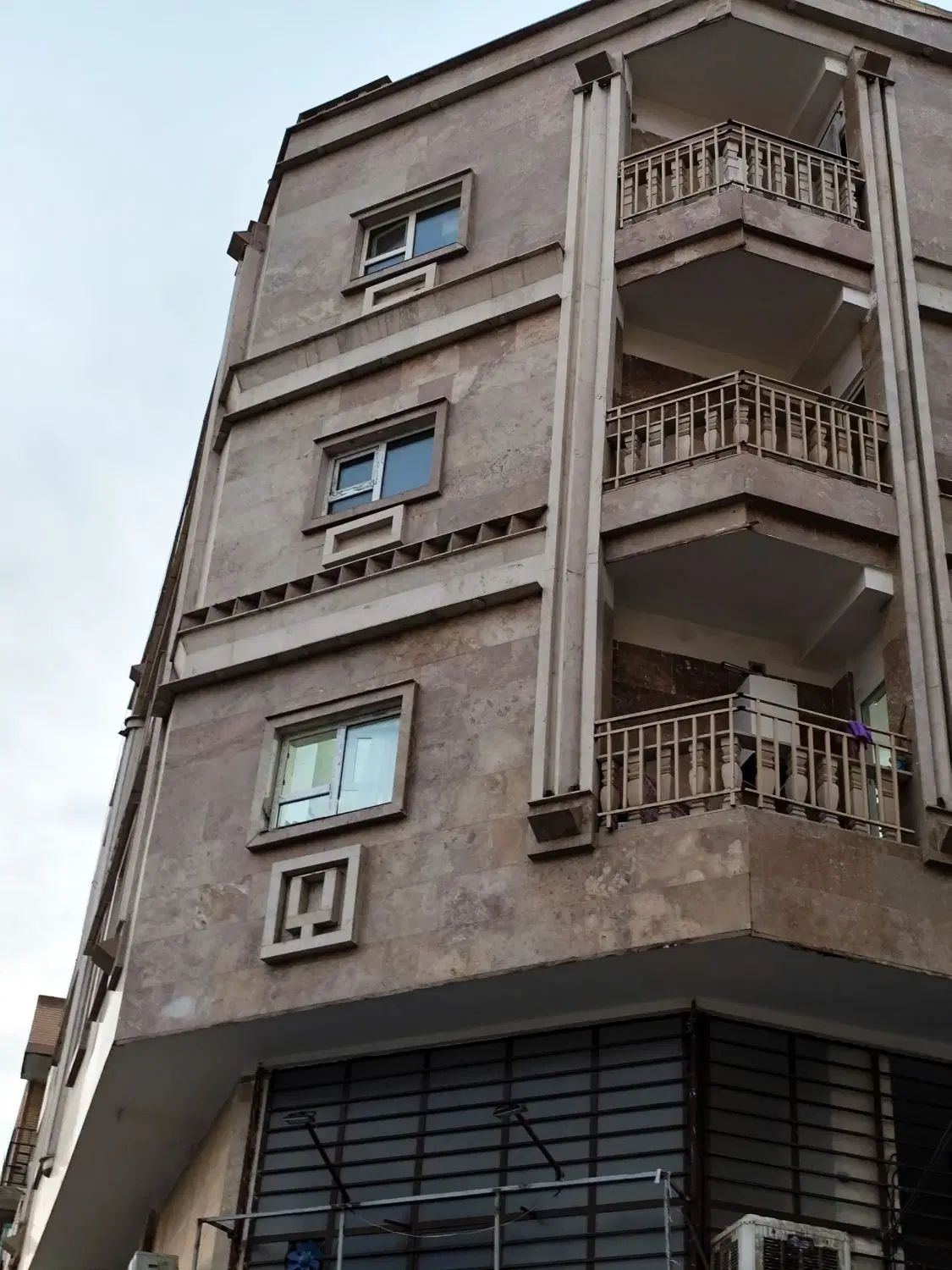 ۸۴متر روبهنما۶۵۰میلیون نقدینگی سندار وام گرفته شده|فروش آپارتمان|قدس, شهر‌قدس|دیوار