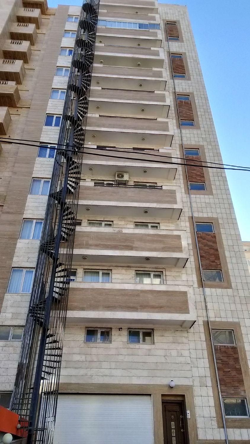 سلام نظافت پارکینگ ،راه پله وغیره|خدمات نظافت|اردبیل, |دیوار