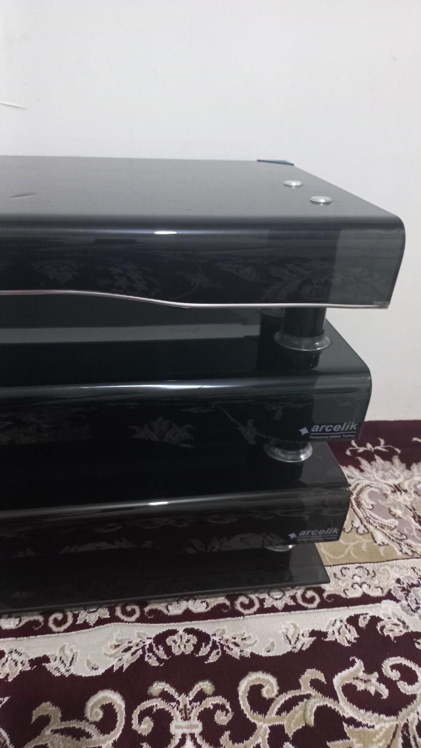 میزتلوزیون شیشه خم سکوریت اصل ترکیه با دوکشو|میز تلویزیون|رباطکریم, شهرک والفجر|دیوار
