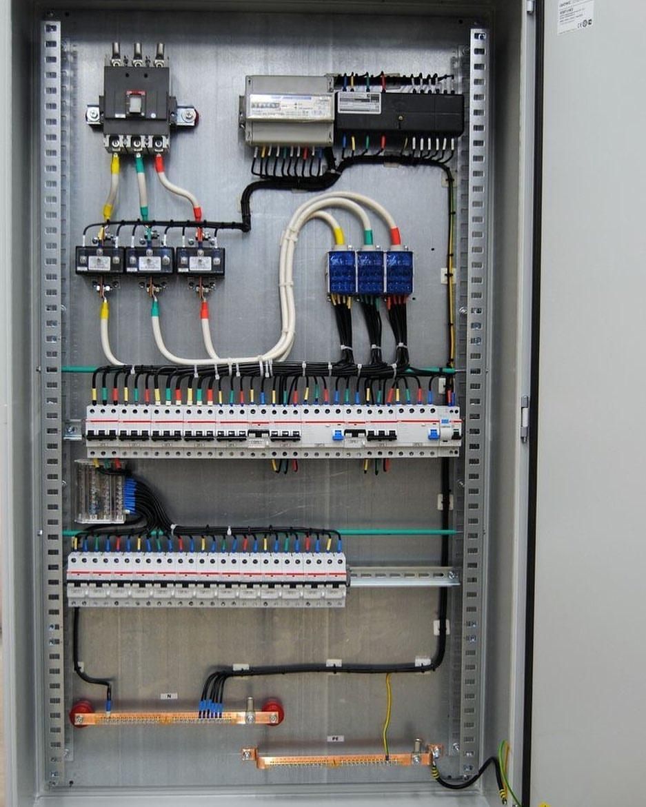 انواع برقکاری و تعمیرات برق|خدمات پیشه و مهارت|بندرعباس, |دیوار