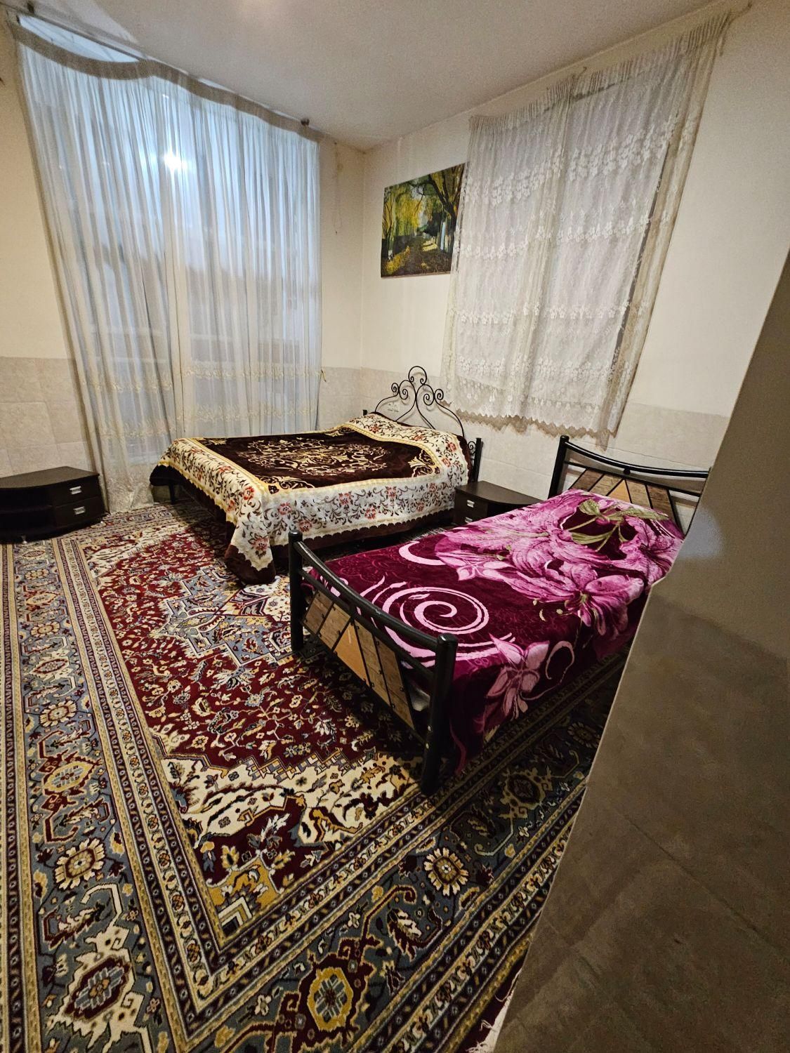 منزل مبله ویلایی حیاط دار آپارتمان سوئیت روزانه|اجارهٔ کوتاه‌مدت آپارتمان و سوئیت|شیراز, کوی زهرا|دیوار