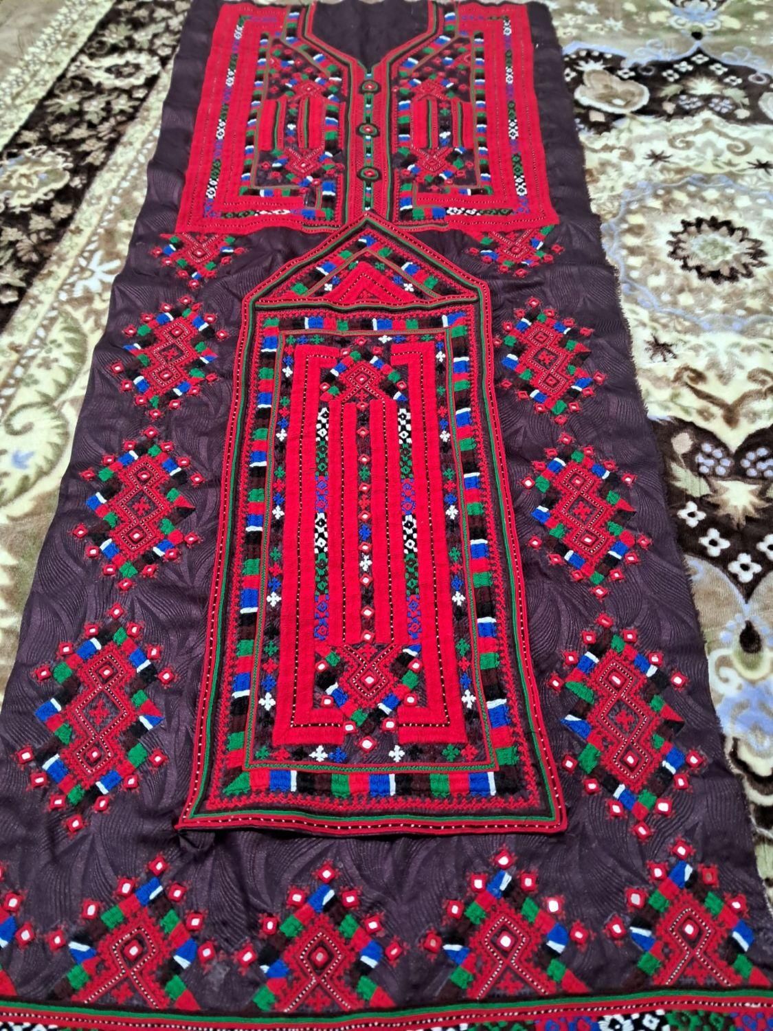 زی خوب مناسب|لباس|کهنوج, |دیوار