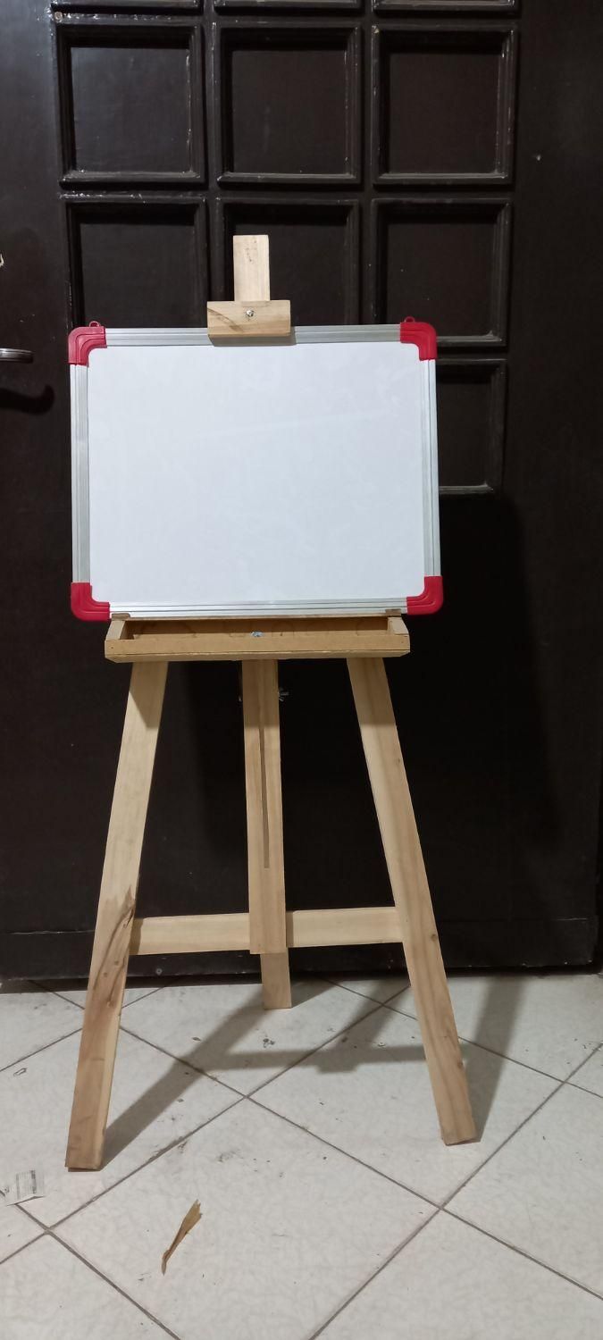 سه پایه چوبی|لوازم التحریر|اصفهان, نقش جهان|دیوار