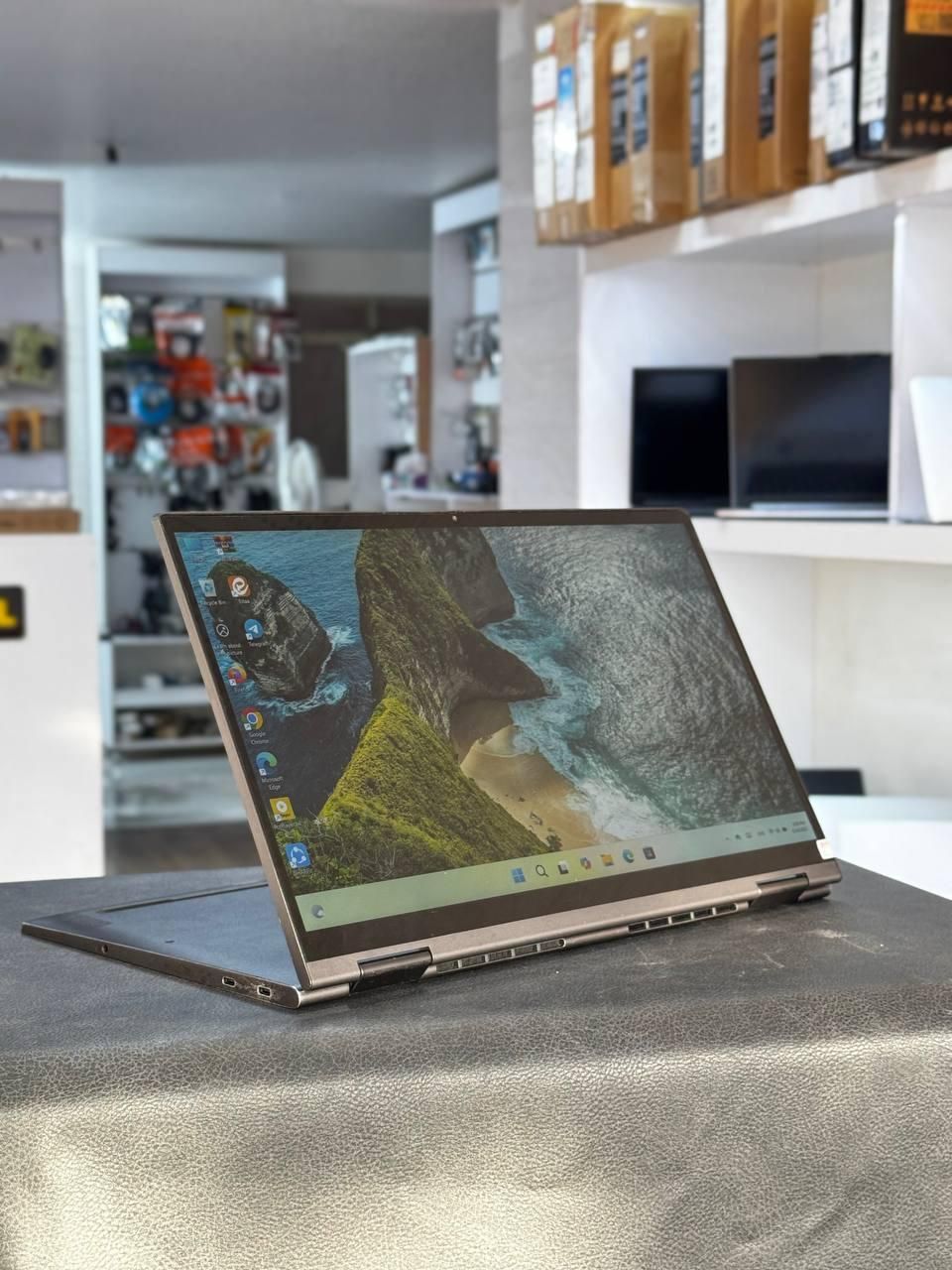 لپ تاپ Lenovo yoga X360  چرخشی|رایانه همراه|یزد, |دیوار