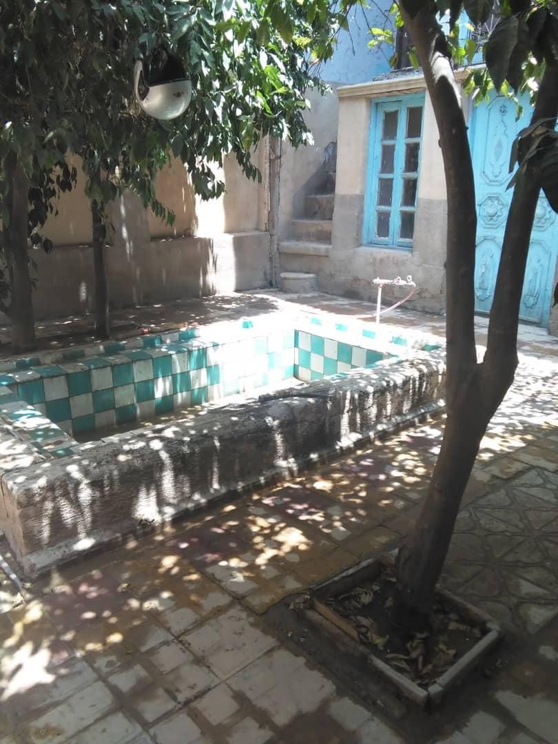 خانه تاریخی (نیمه قاجاری)۱۶۰متر ۴ اطاقه|فروش خانه و ویلا|شیراز, شاهچراغ|دیوار