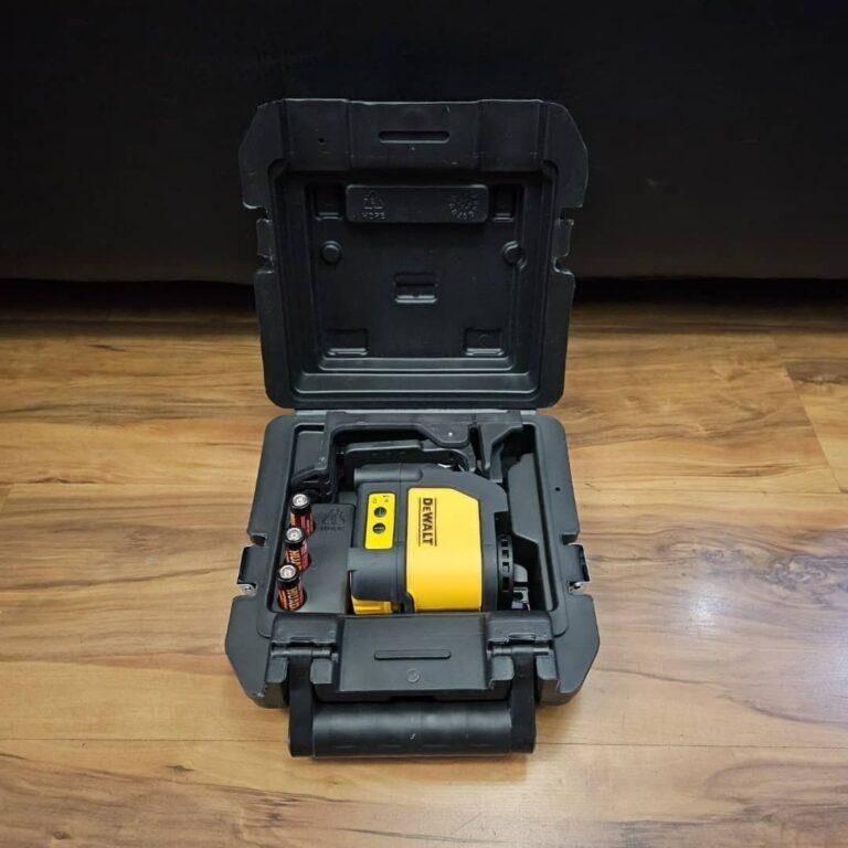 تراز لیزری نور سبز دو خط دیوالت|ابزارآلات|اصفهان, لیمجیر|دیوار