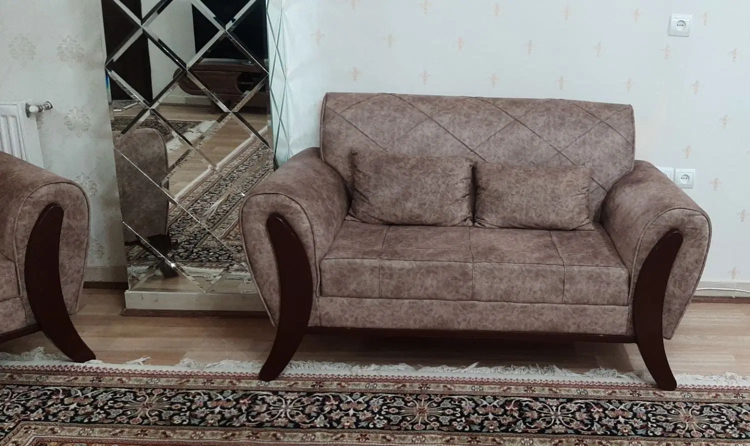 مبل اسکارلت ۷ نفره  راحتی شیک با قیمت منطقی|مبلمان خانگی و میز عسلی|کرمانشاه, |دیوار