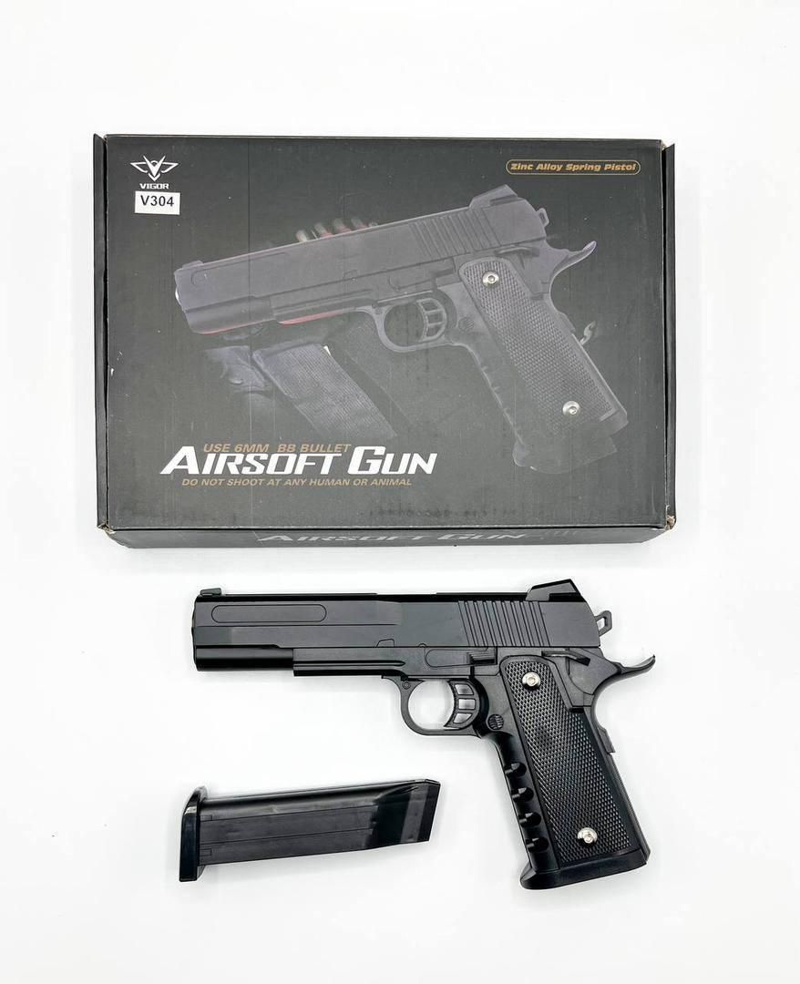 تفنگ کلت فلزی اسباب بازی مدل v304|اسباببازی|تهران, بروجردی|دیوار