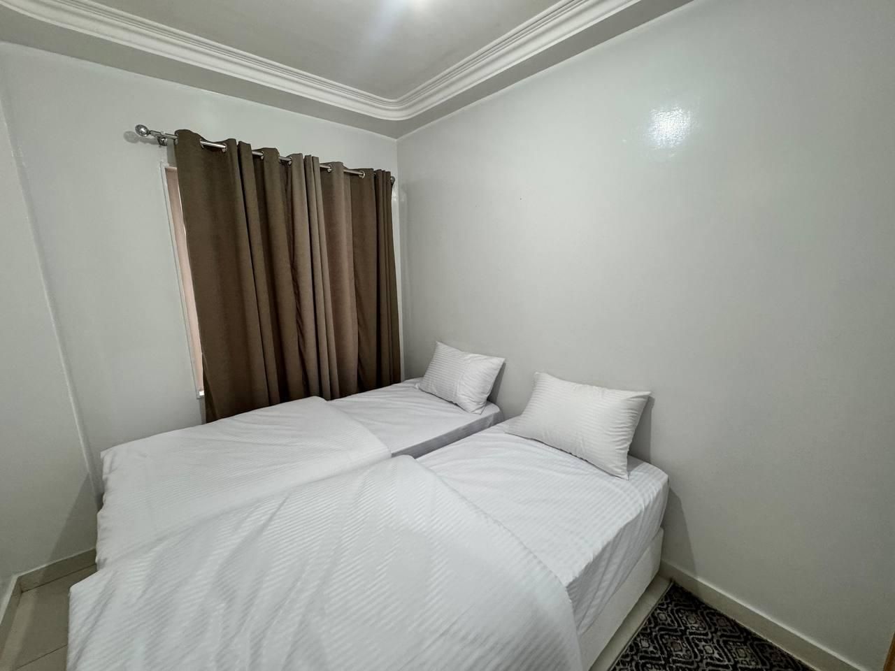 اجاره روزانه/هفتگی/ماهانه آپارتمان ۹۸ متری|اجارهٔ کوتاه‌مدت آپارتمان و سوئیت|بندر انزلی, آخرخط|دیوار