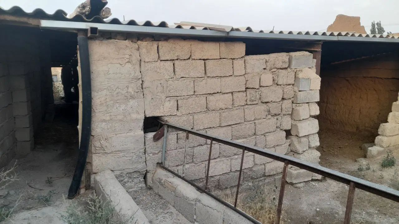 فروش انبار و دامداری ۶۰۰ متری مناسب سرمایه‌گذاری|فروش دفتر صنعتی، کشاورزی، تجاری|آباده, |دیوار