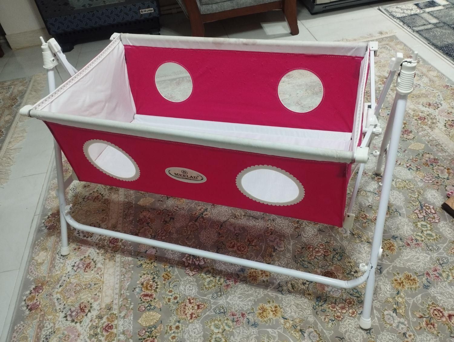 گهواره کودک ننو|تخت و صندلی بچه|رشت, حمیدیان|دیوار